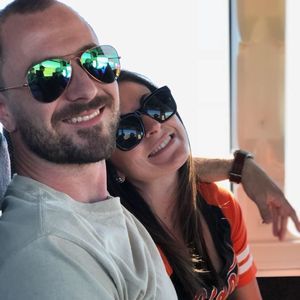 Meet your Posher, Caitlin